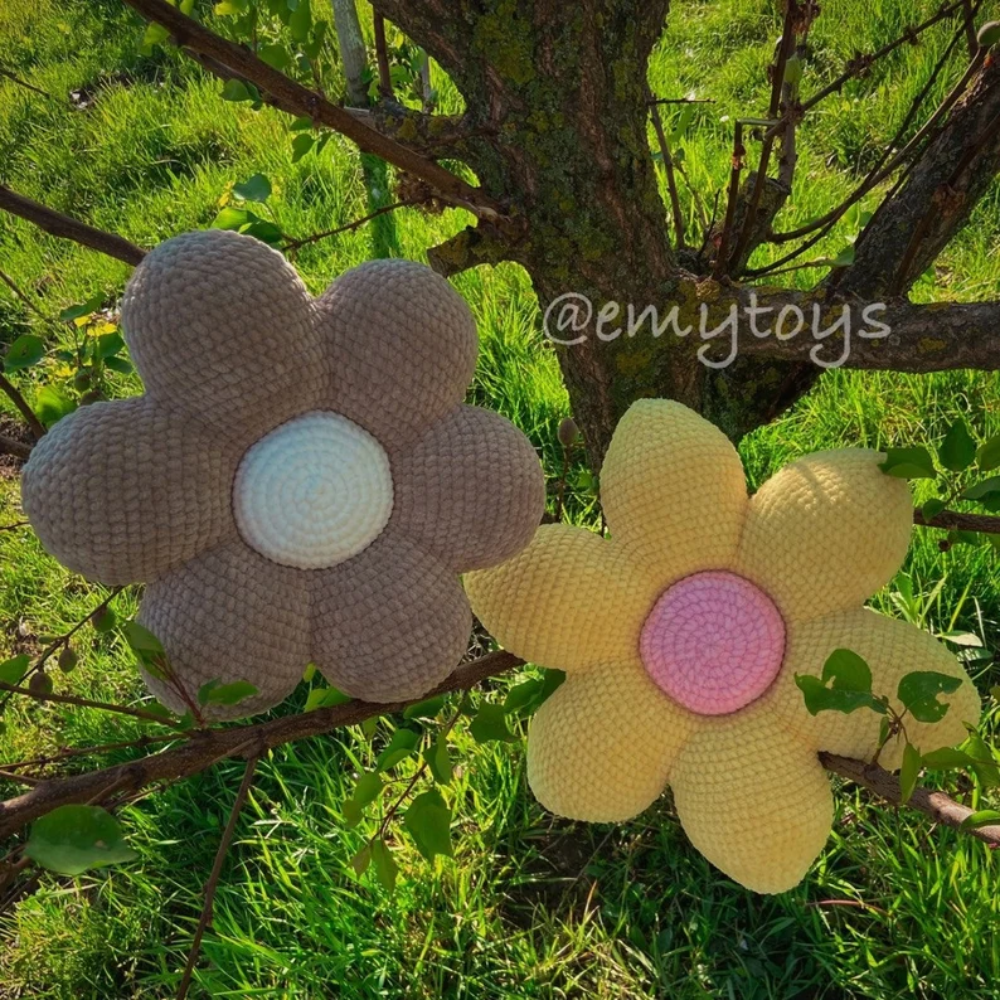 Flower Pillow Crochet Pattern