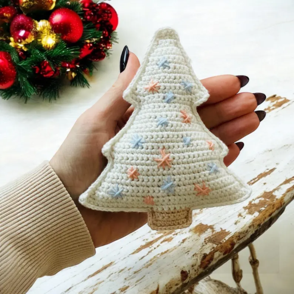 Festive Amigurumi Christmas Crochet Pattern