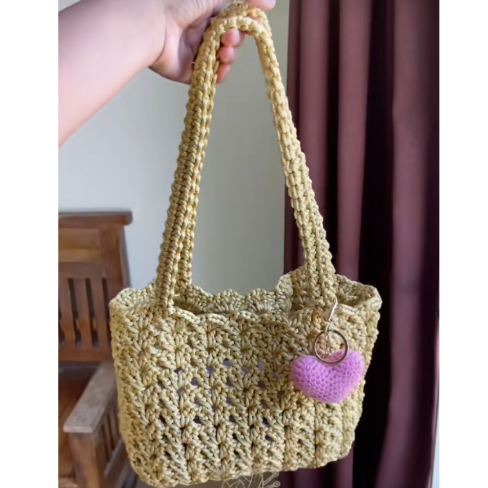 Lacy Tote Bag Crochet Pattern