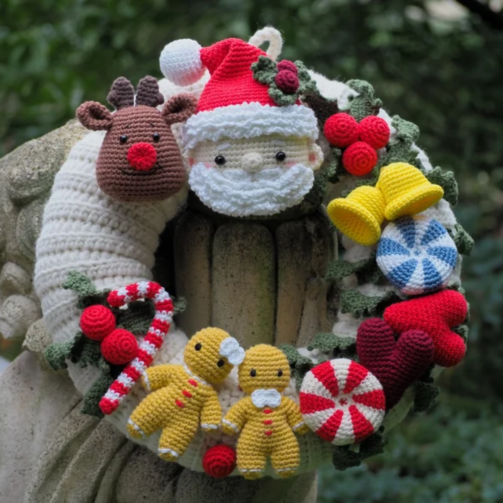 2-in 1 Christmas Wonderland Decor Crochet Pattern