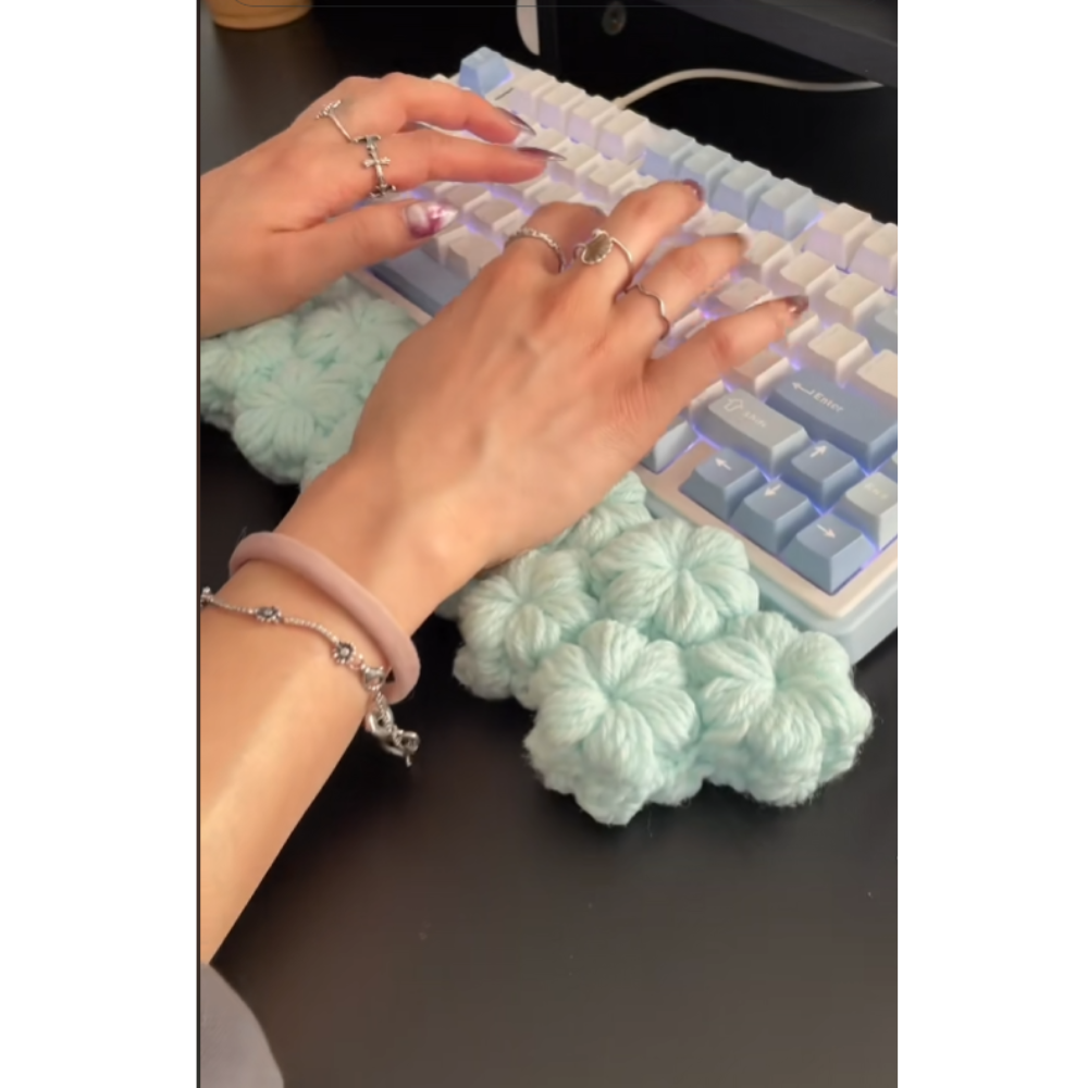 Fluffy Cloud Wrist Rest Crochet Pattern