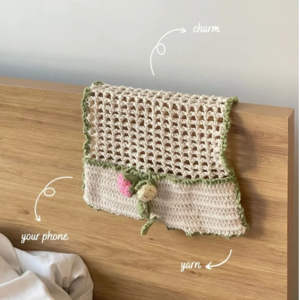 Bedside Pocket Organizer Crochet Pattern