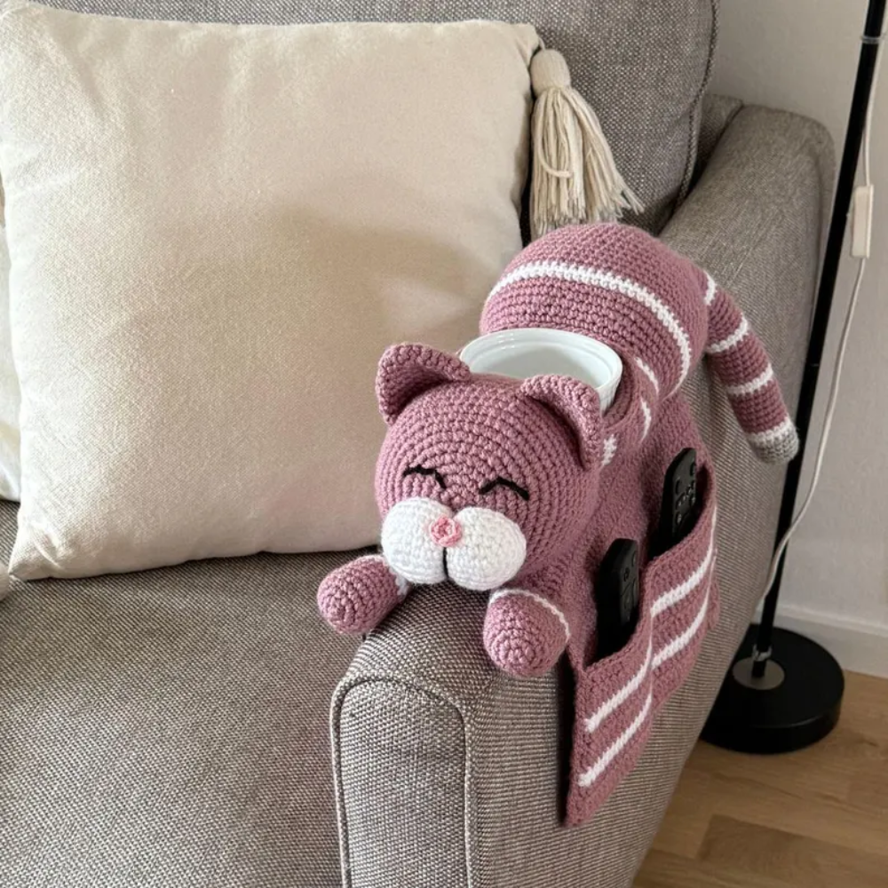 Snuggle Cat Caddy Crochet Pattern