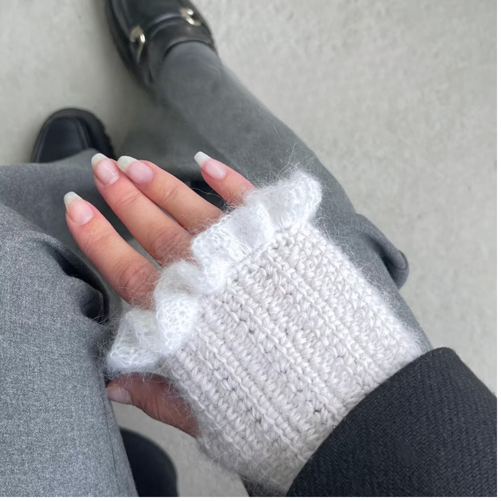 Fluffy Wrist Warmers Crochet Pattern