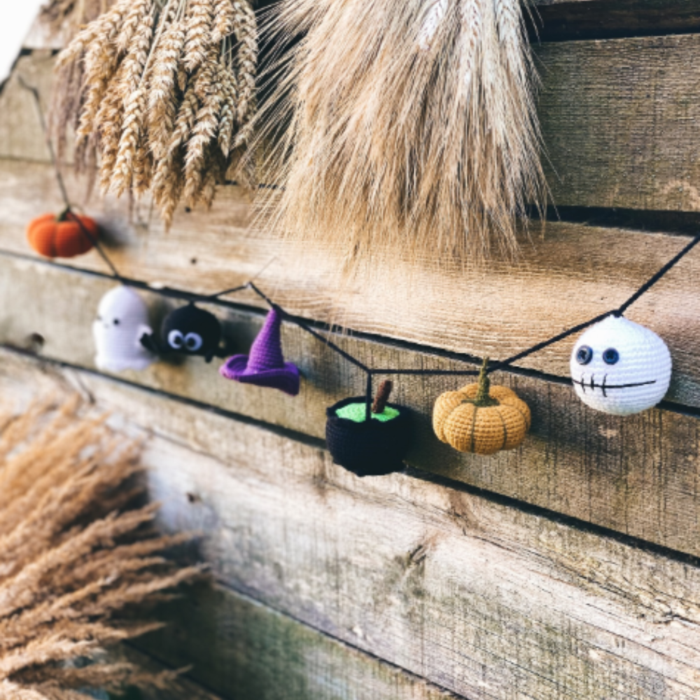 Halloween Amigurumi Garland Crochet Pattern