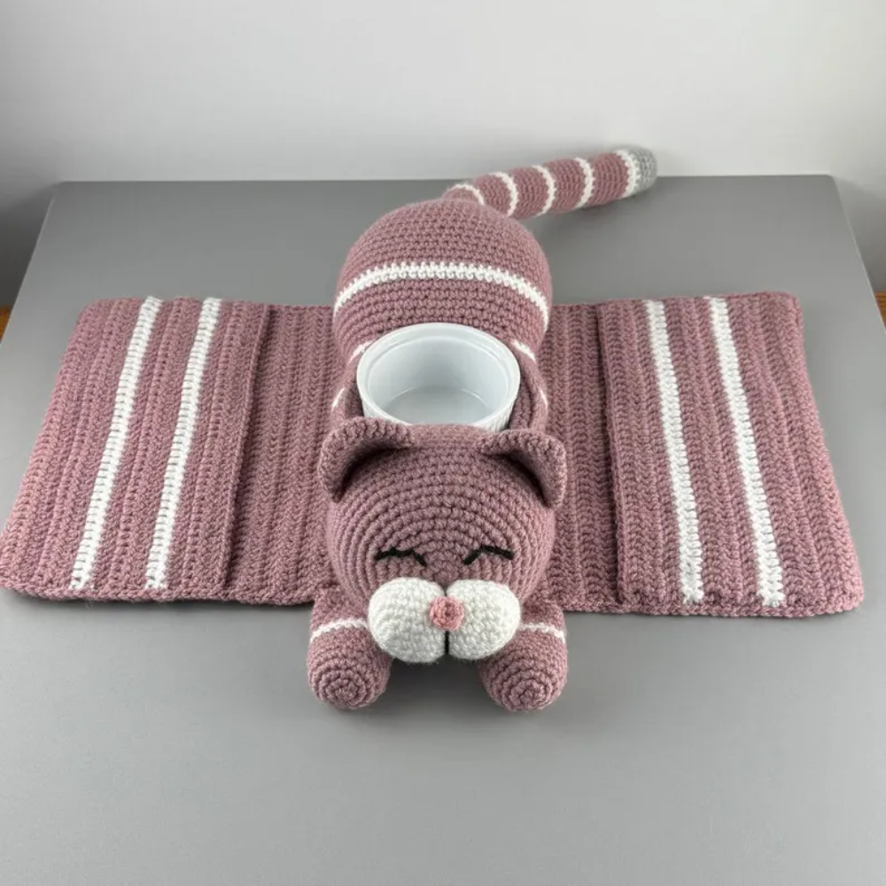 Snuggle Cat Caddy Crochet Pattern