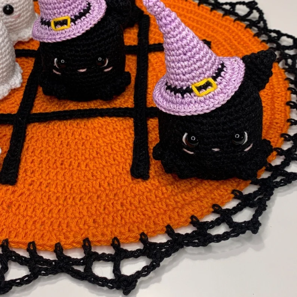Halloween Tic Tac Toe Crochet Pattern