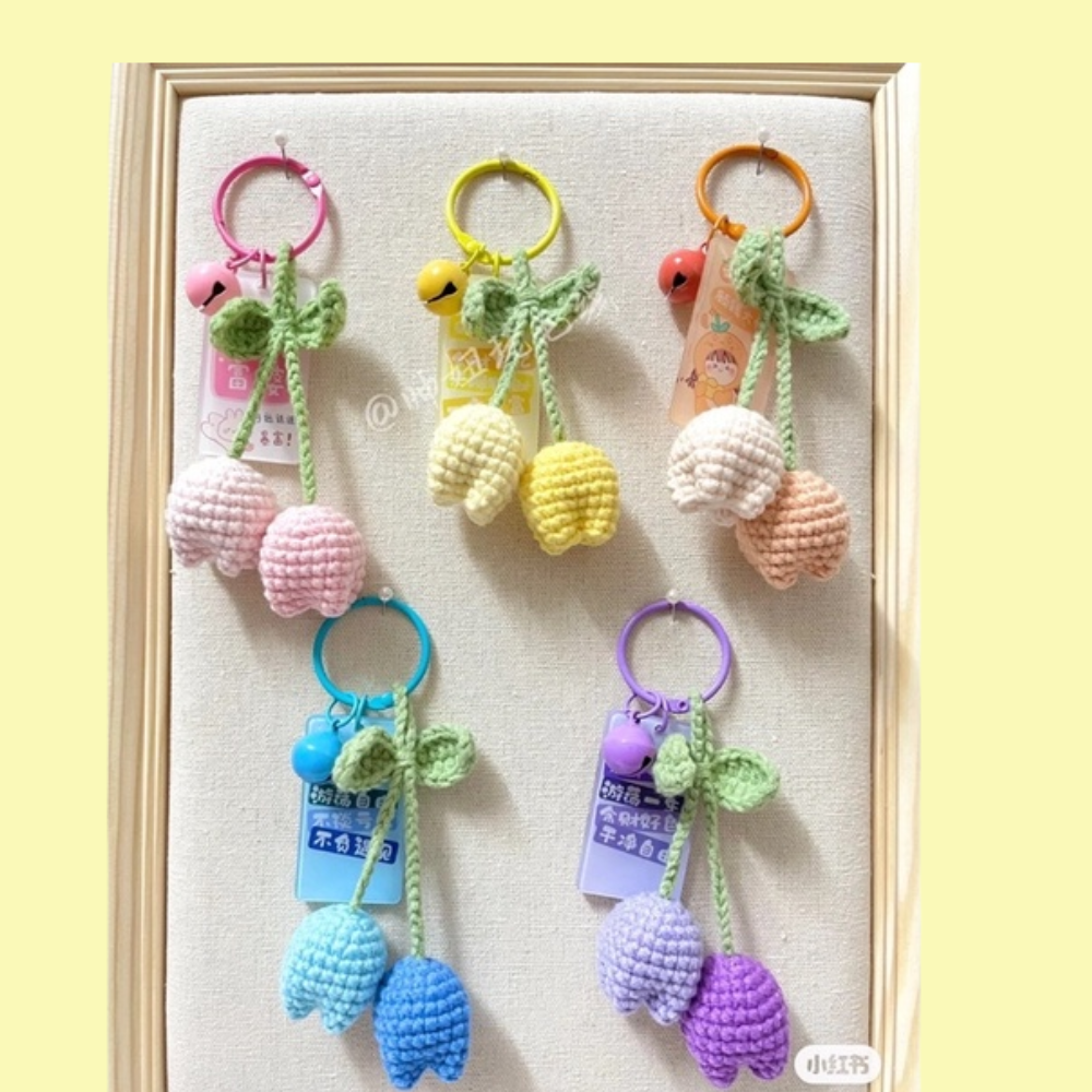 Tulip Keychain Crochet Pattern