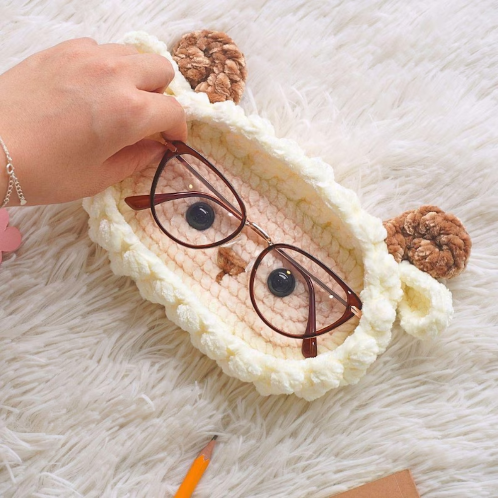 Sheep Eyeglasses Holder Crochet Pattern