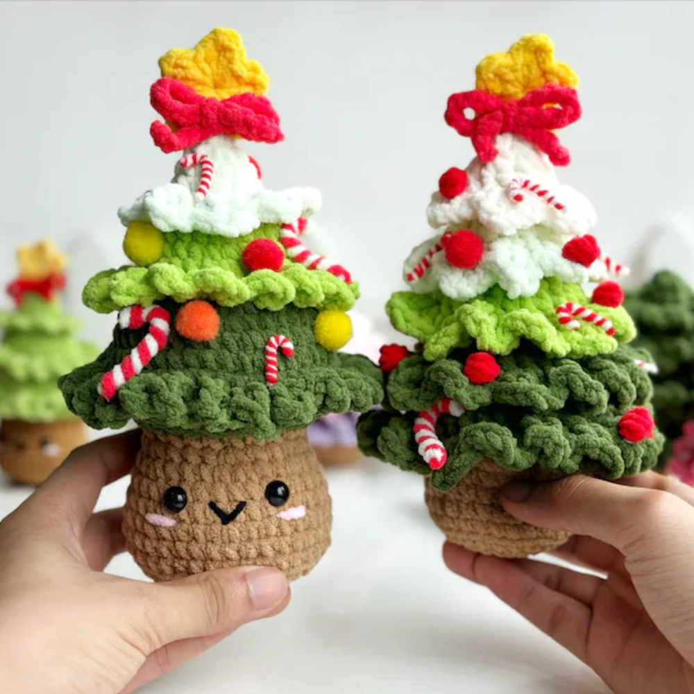 3-in-1 Festive Friends & Tree Crochet Pattern