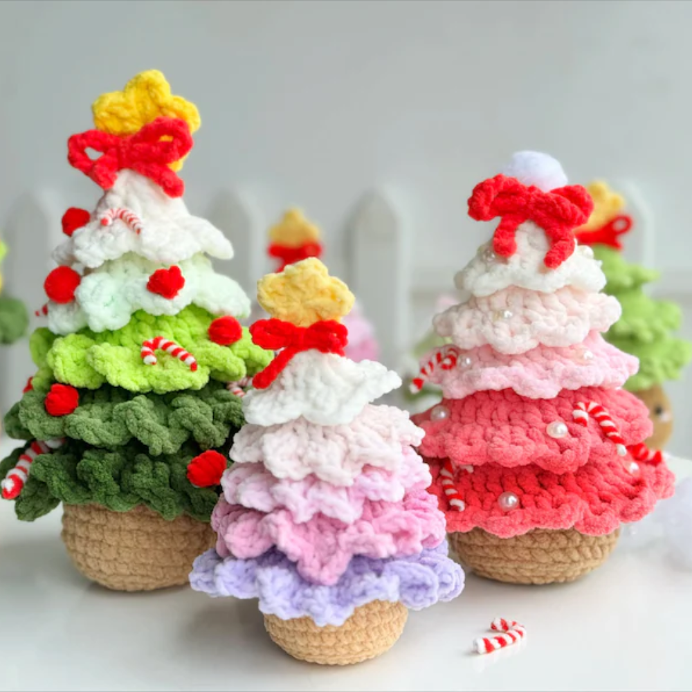 3-in-1 Festive Friends & Tree Crochet Pattern
