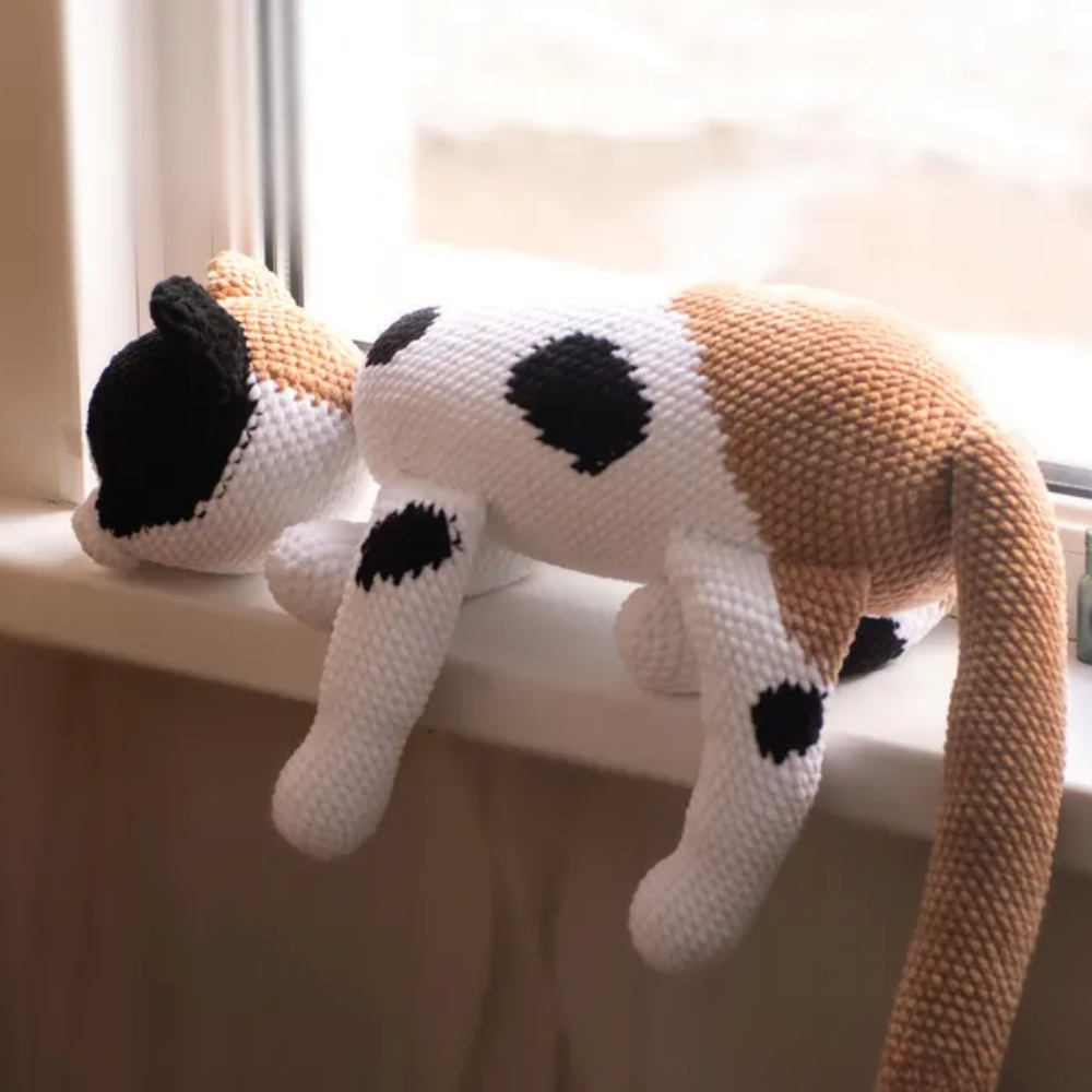 Snugglebun Cat Crochet Pattern