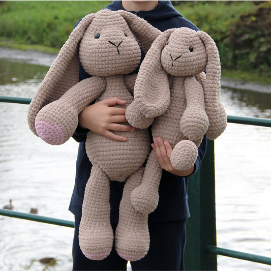 Biggie & Mini Bunnies Crochet Pattern