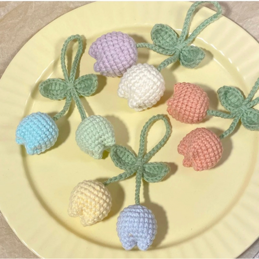 Tulip Keychain Crochet Pattern