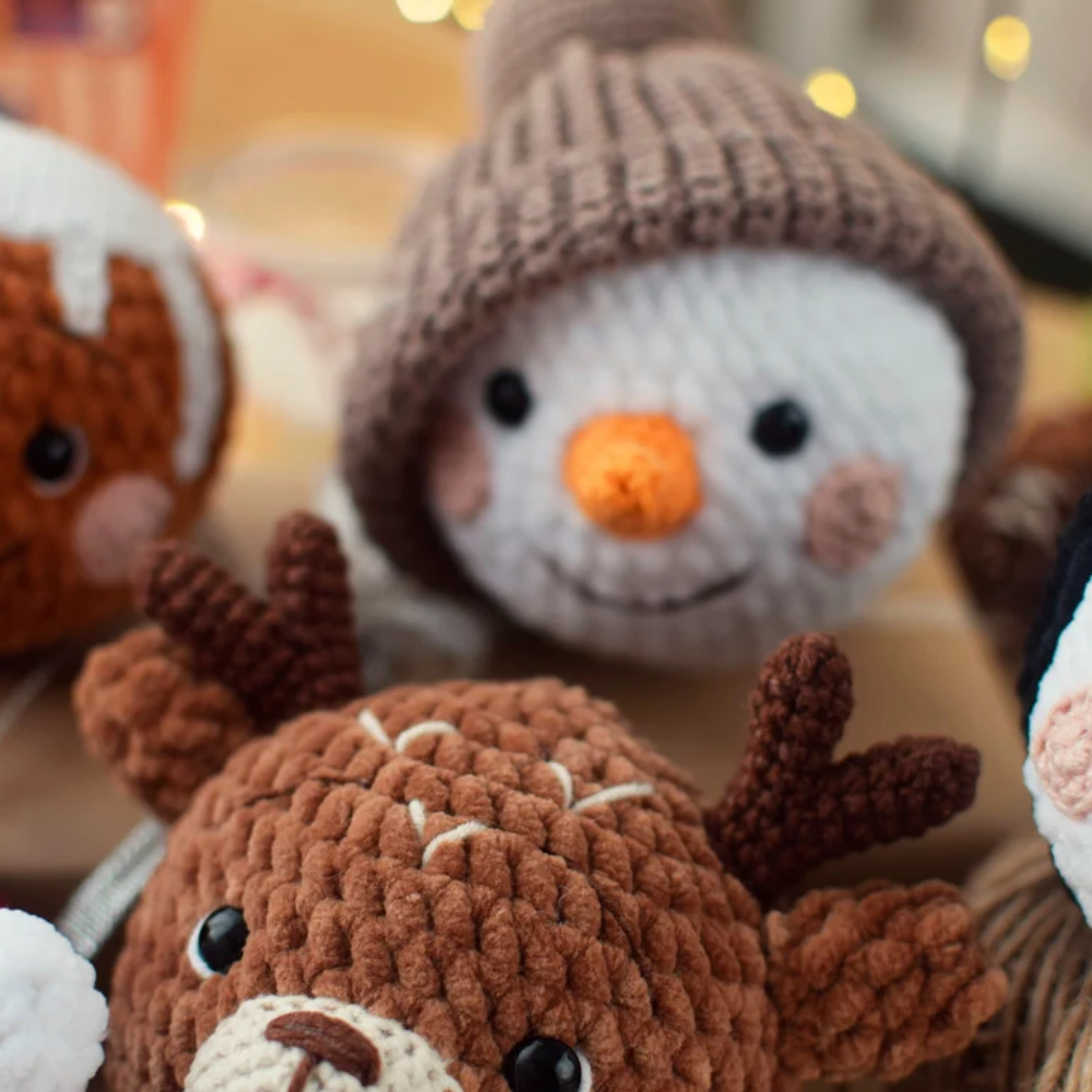 3-in-1 Festive Friends & Tree Crochet Pattern