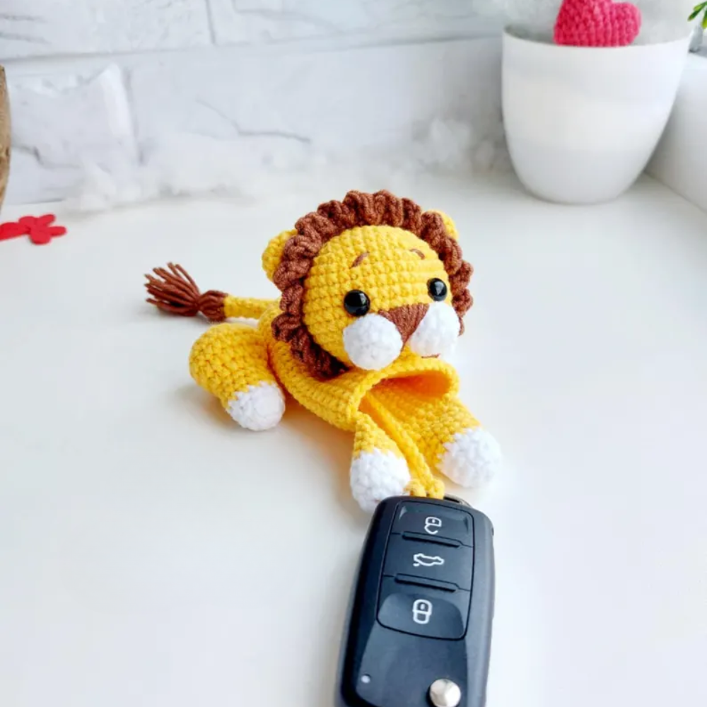 Lion Car Key Cover Crochet Pattern